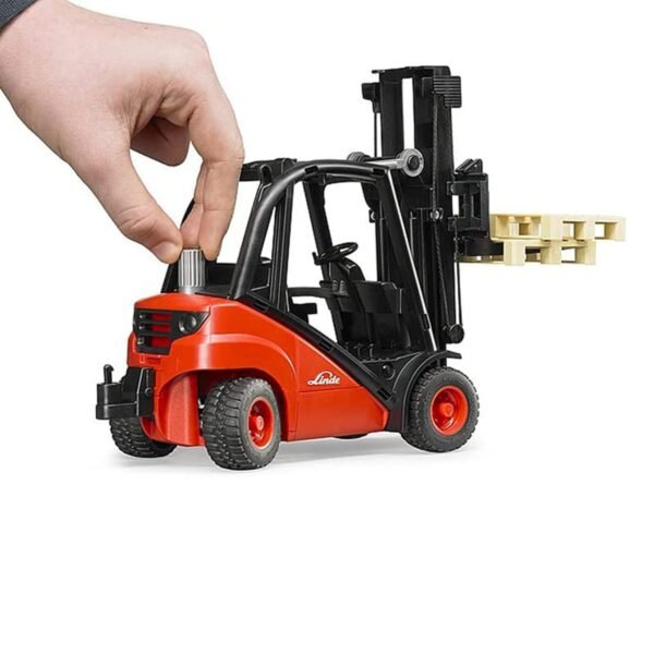 Bruder 1:16 Linde Fork Lift H30D with 2 Pallets Toy Truck - Image 3
