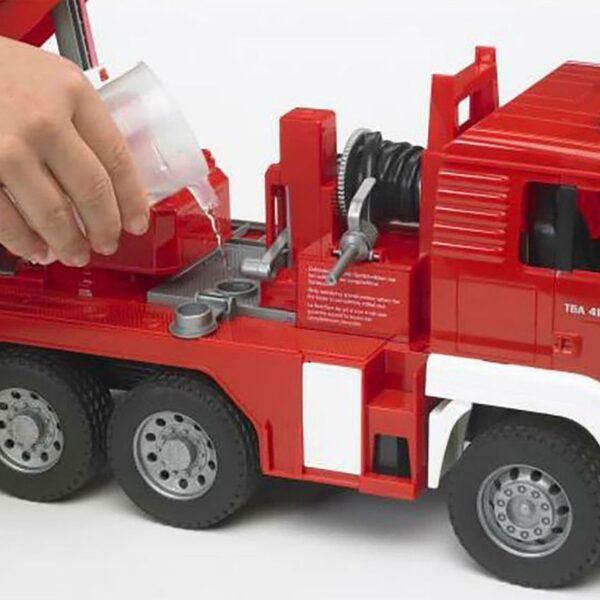 Bruder 1/16 MAN TGA Fire Engine with Water Pump - Image 5