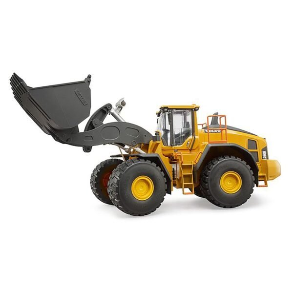 Bruder Volvo Wheeled F/end Loader L260H - Image 4