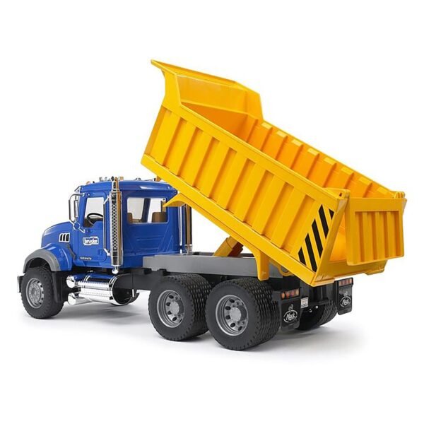 Bruder 1/16 MACK Granite Tip Truck - Image 2
